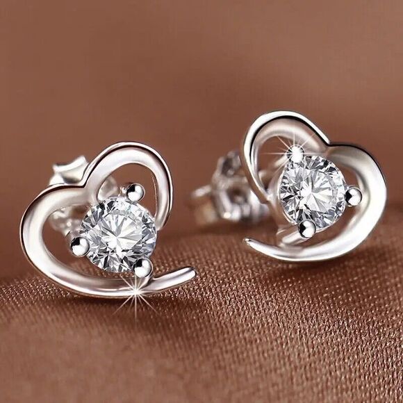 Rhinestone Heart Earrings and Pendant Set - Picture 6 of 6